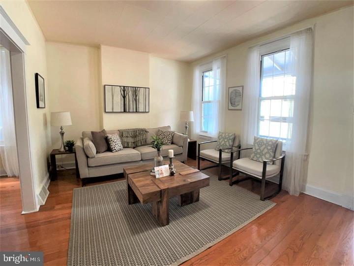 75 Harry Street Conshohocken, PA 19428 - Photo 3 of 24