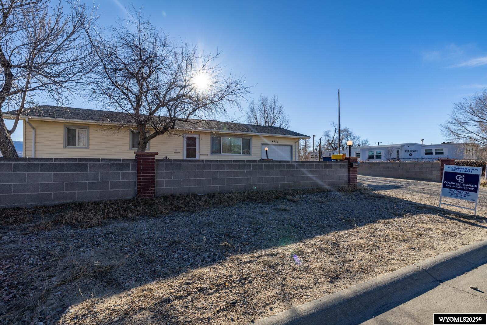 4387 Chalmers Street Casper, WY 82604 - Photo 5 of 18