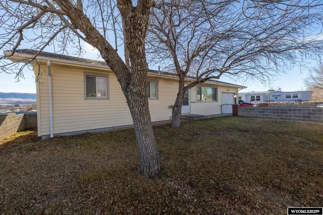 $259,900 | 4387 Chalmers Street, Casper, WY 82604
