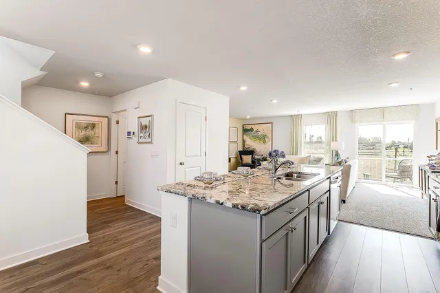 $369,990 | 6723 Hinterland Trail South, Cottage Grove, MN 55016