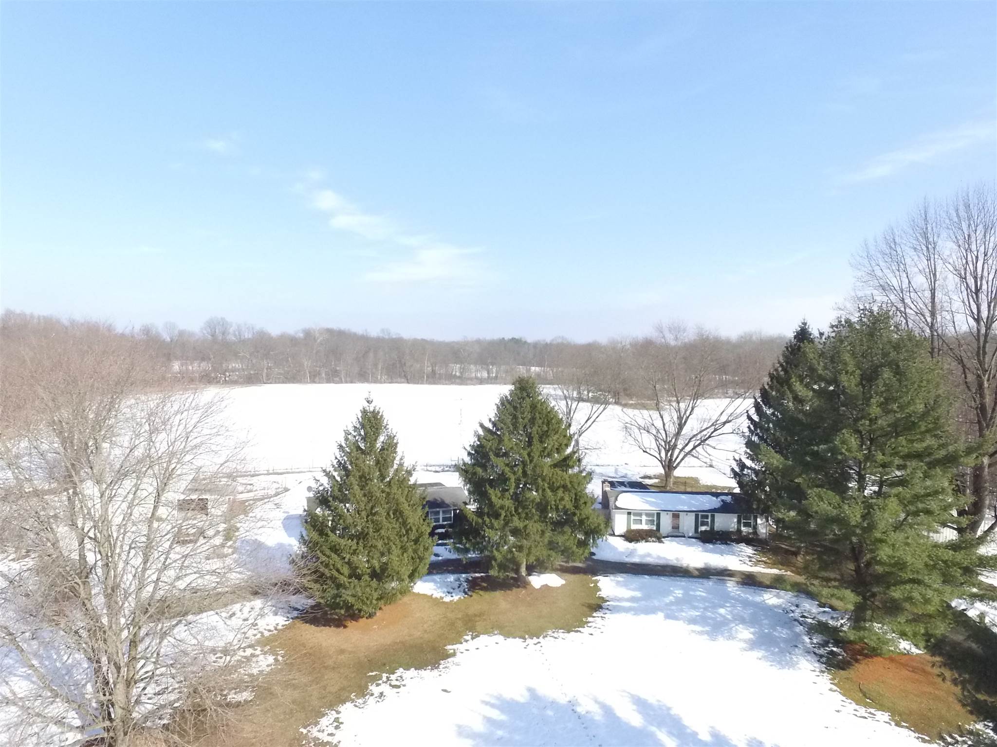 13852 West County Line Road Culver, IN 46511 - Photo 8 of 36