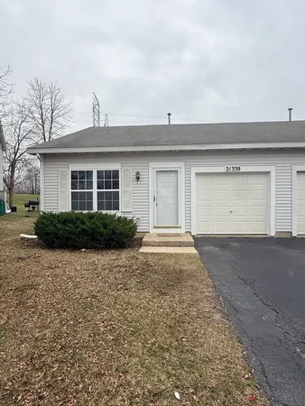 $1,950 | 21339 Earhart Court, Unit 21339, Plainfield, IL 60544