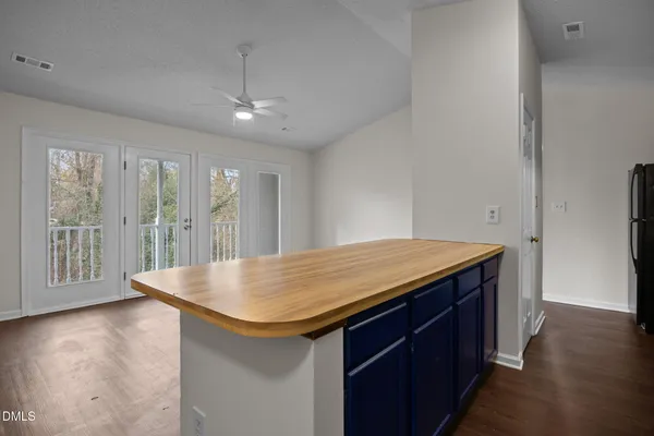 $145,000 | 1321-302 Park Glen Drive, Raleigh, NC 27610