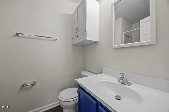 $160,000 | 1321-302 Park Glen Drive, Raleigh, NC 27610