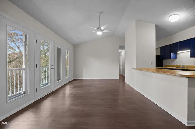 $160,000 | 1321-302 Park Glen Drive, Raleigh, NC 27610