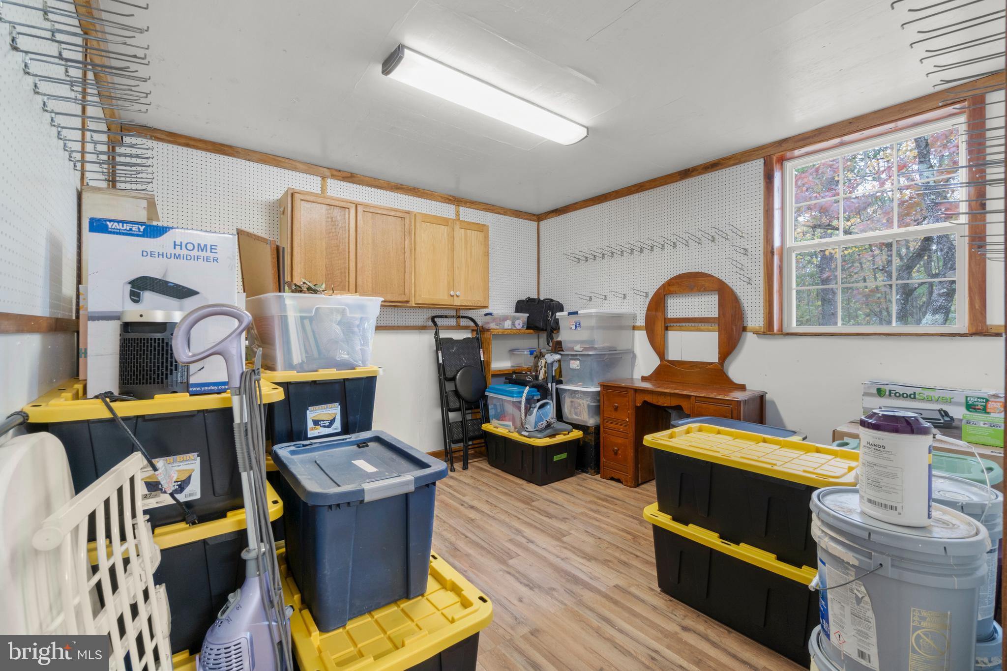 108 New Brooklyn Road Sicklerville, NJ 08081 - Photo 24 of 25 a living room with furniture and a window