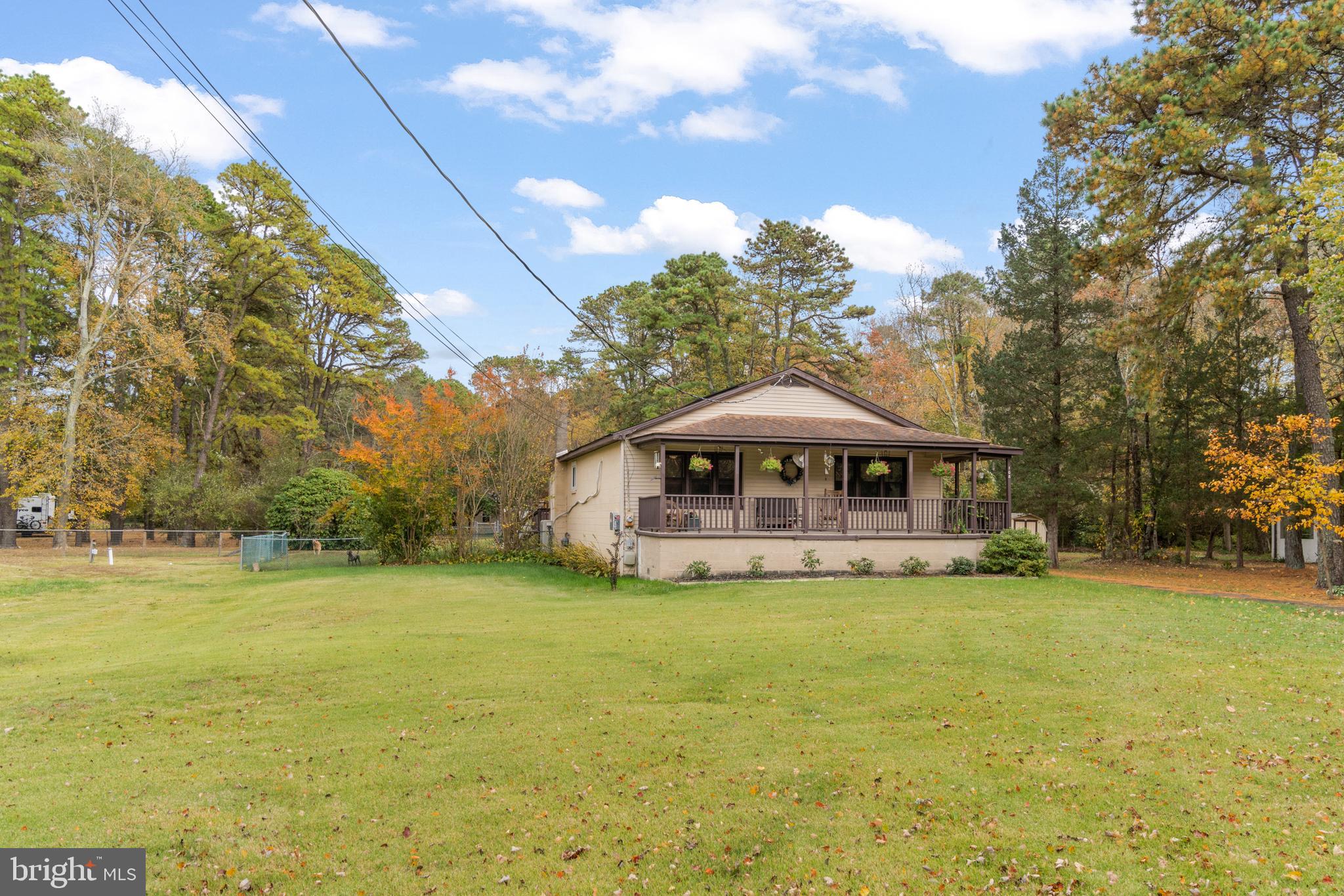 108 New Brooklyn Road Sicklerville, NJ 08081 - Photo 3 of 25 a view of a house with a yard