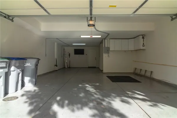 $4,750 | 402 Garonne Street, Oxnard, CA 93036