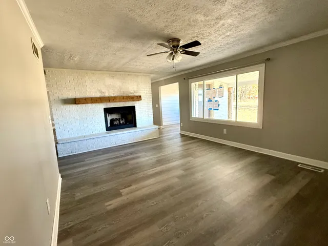 $352,000 | 2945 North 275th Street East, Crawfordsville, IN 47933