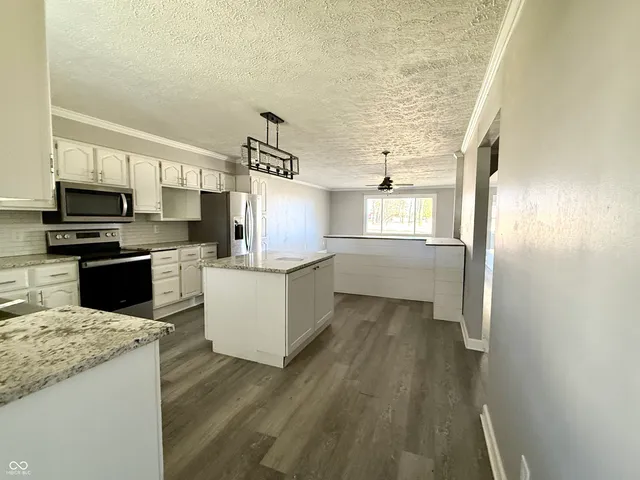 $352,000 | 2945 North 275th Street East, Crawfordsville, IN 47933