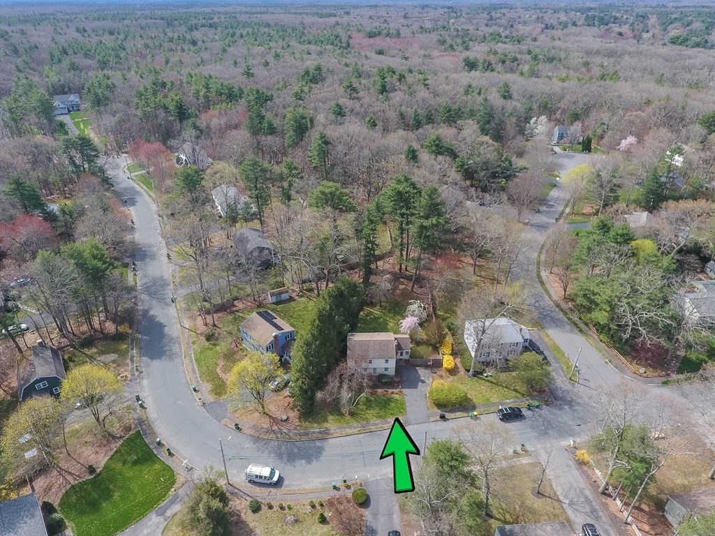 71 Old Farm Road Mansfield, MA 02048 - Photo 3 of 35 Gallery Image 3