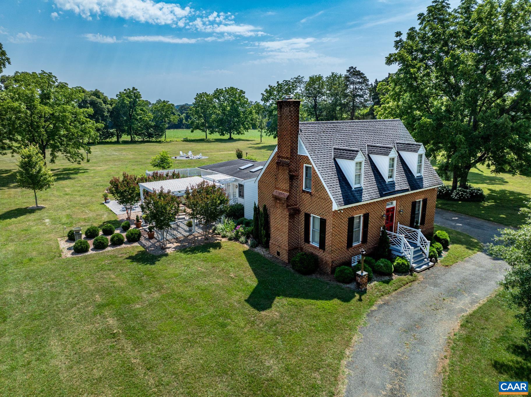 12994 Howardsville Road Scottsville, VA 24590 - Photo 47 of 59 Gallery Image 47
