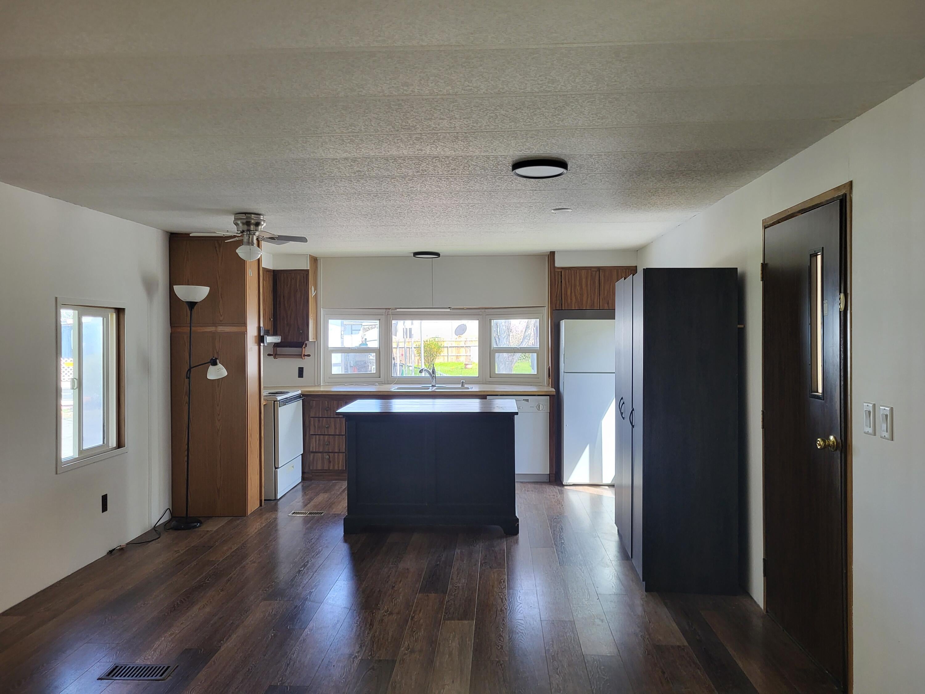 6850 Downing Road, Unit 45 Central Point, OR 97502 - Photo 3 of 19 20250412_115251
