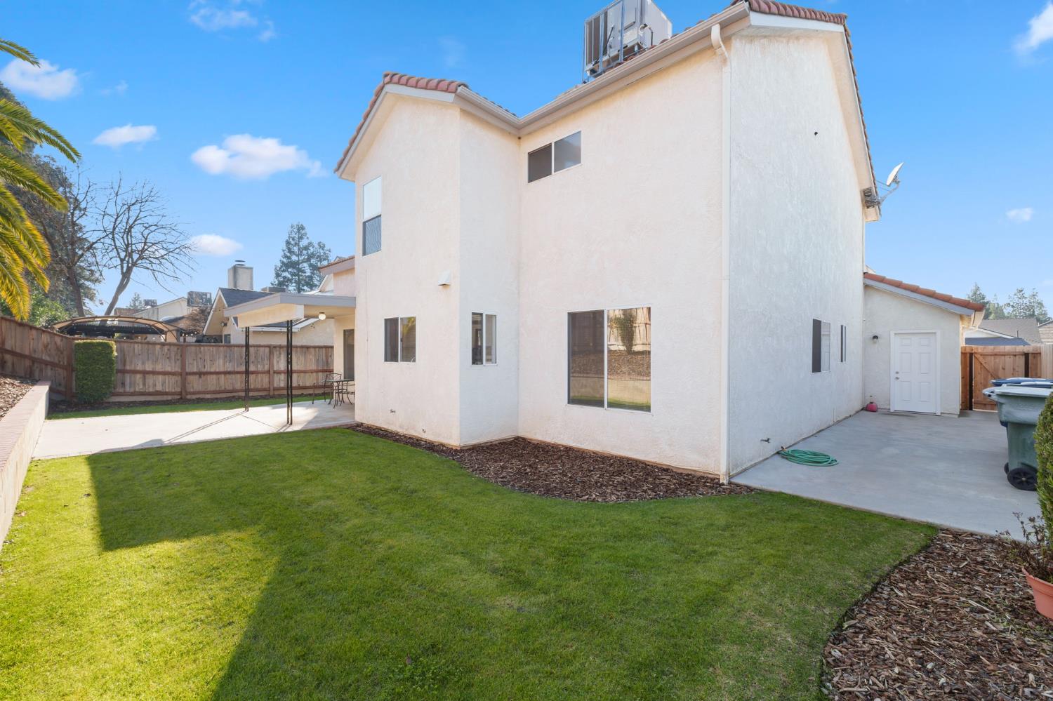 9342 North Archie Avenue Fresno, CA 93720 - Photo 34 of 36 a view of back yard of the house