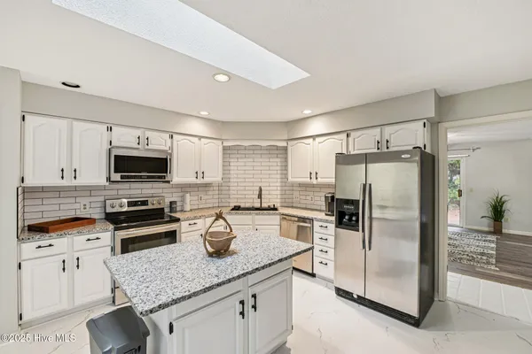 $460,000 | 965 Monticello Drive, Pinehurst, NC 28374