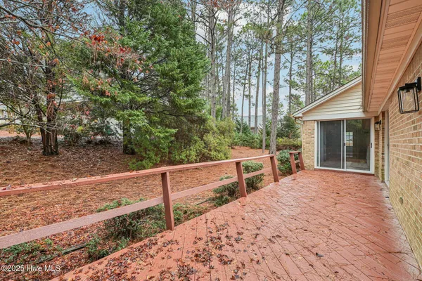 $460,000 | 965 Monticello Drive, Pinehurst, NC 28374