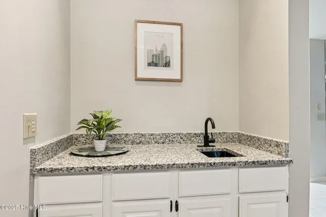 $470,000 | 965 Monticello Drive, Pinehurst, NC 28374