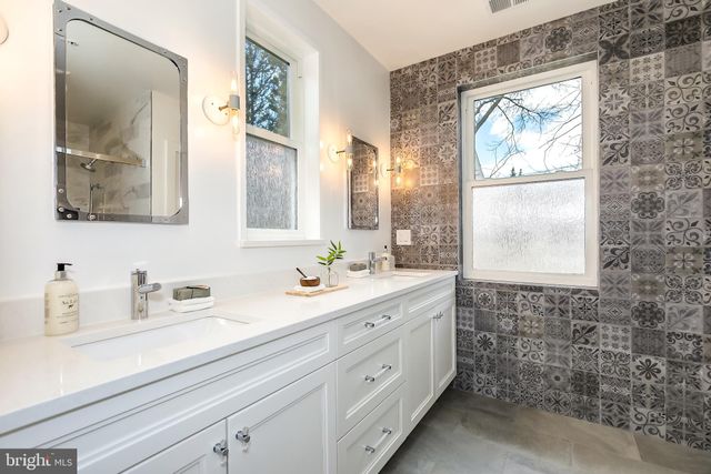 $1,790,000 | 4403 Chase Avenue, Bethesda, MD 20814