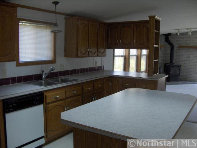 11557 Grindstone Lake Road Sandstone, MN 55072 - Photo 8 of 14 Gallery Image 8