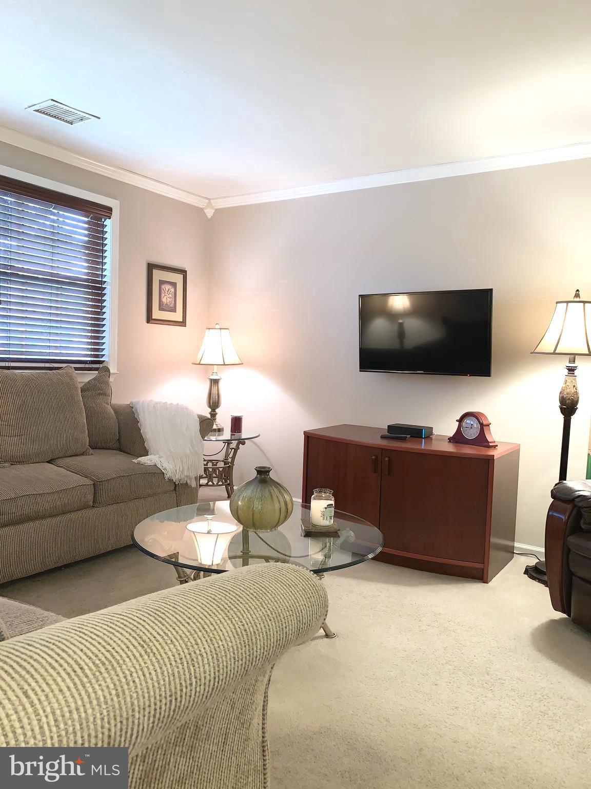 4 Forge Road Medford, NJ 08055 - Photo 9 of 17 living room