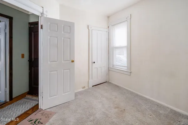 $157,900 | Undisclosed Address, Gloversville, NY 12078
