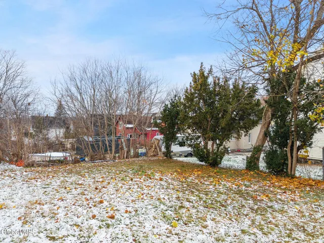 $157,900 | Undisclosed Address, Gloversville, NY 12078