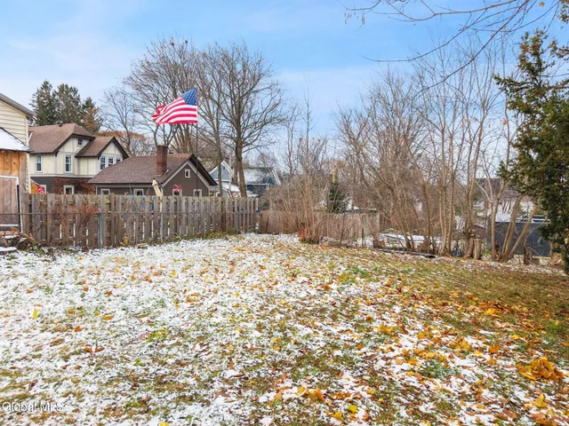 $157,900 | Undisclosed Address, Gloversville, NY 12078