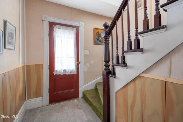 $157,900 | Undisclosed Address, Gloversville, NY 12078