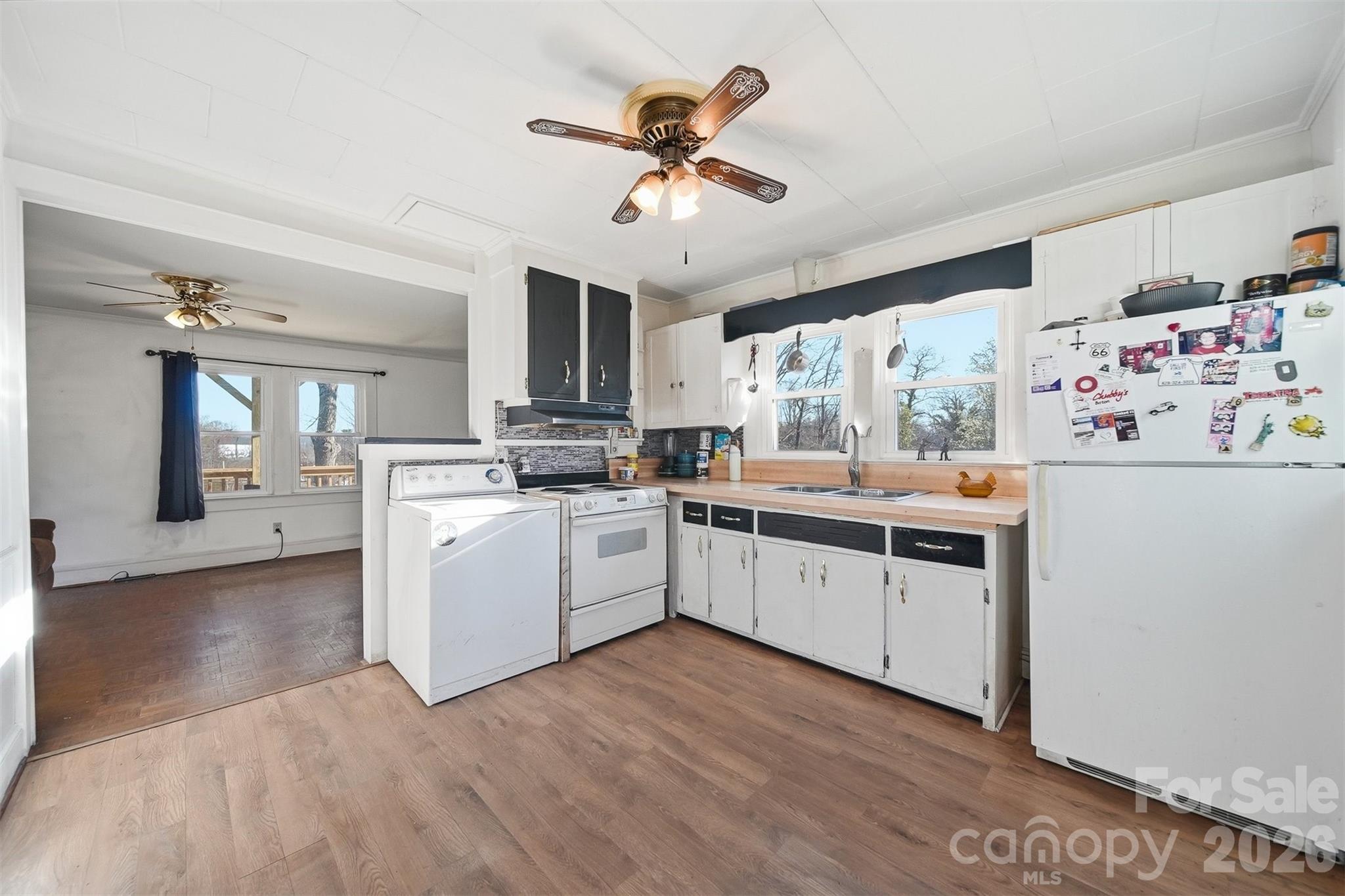 1406 Walt Arney Road Lenoir, NC 28645 - Photo 11 of 34