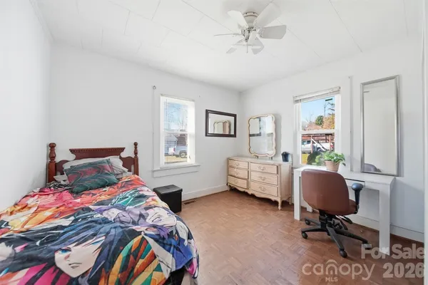 $219,000 | 1406 Walt Arney Road, Lenoir, NC 28645