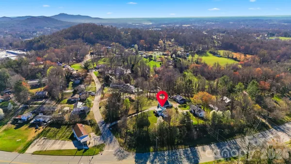 $219,000 | 1406 Walt Arney Road, Lenoir, NC 28645