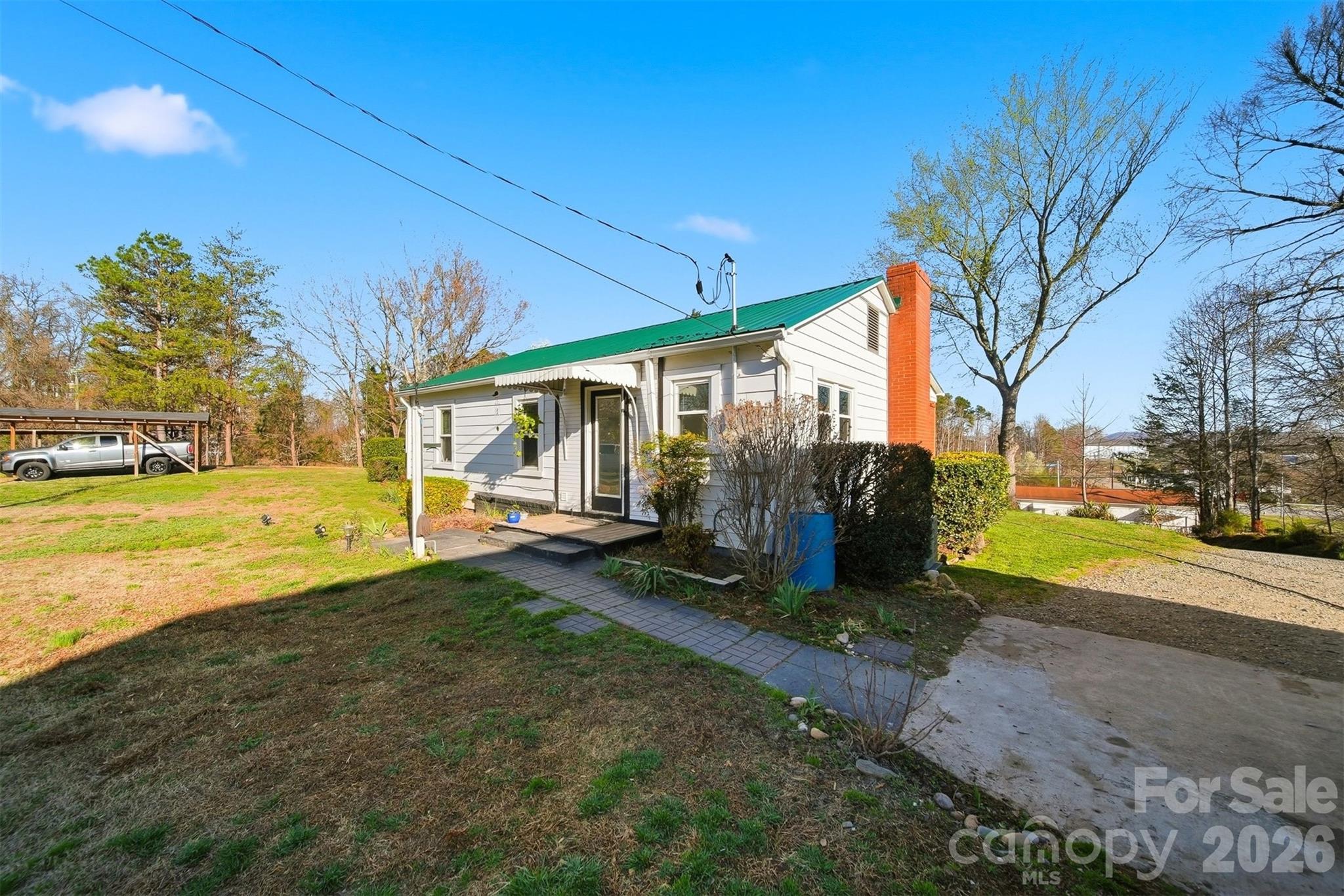 1406 Walt Arney Road Lenoir, NC 28645 - Photo 30 of 34