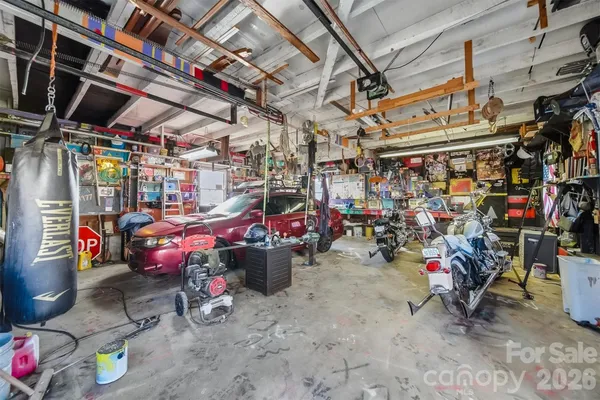 $219,000 | 1406 Walt Arney Road, Lenoir, NC 28645