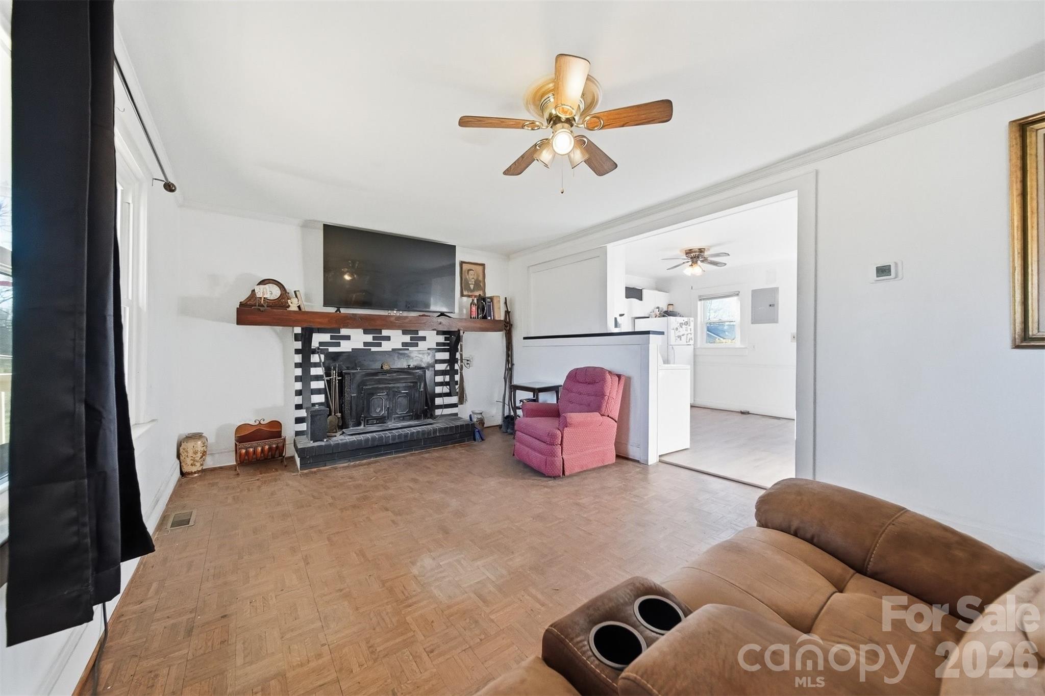 1406 Walt Arney Road Lenoir, NC 28645 - Photo 7 of 34