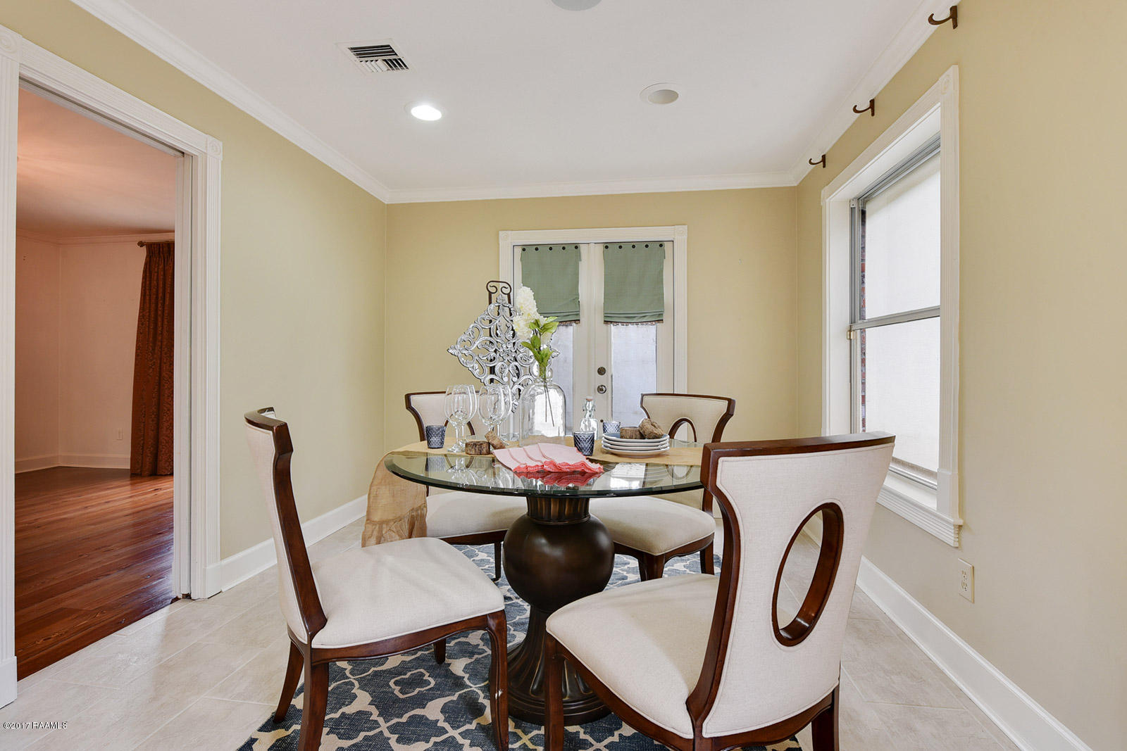1209 Greenbriar Road Lafayette, LA 70503 - Photo 8 of 23