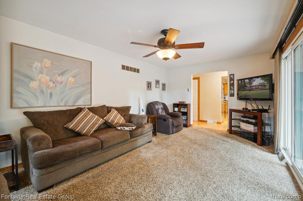 1591 East Wardlow Road Highland, MI 48356 - Photo 21 of 52 Gallery Image 21