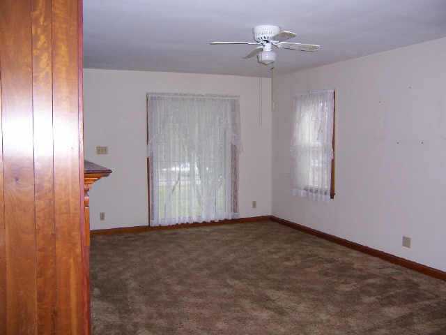 199 Sells Road Lancaster, OH 43130 - Photo 4 of 9 Gallery Image 4