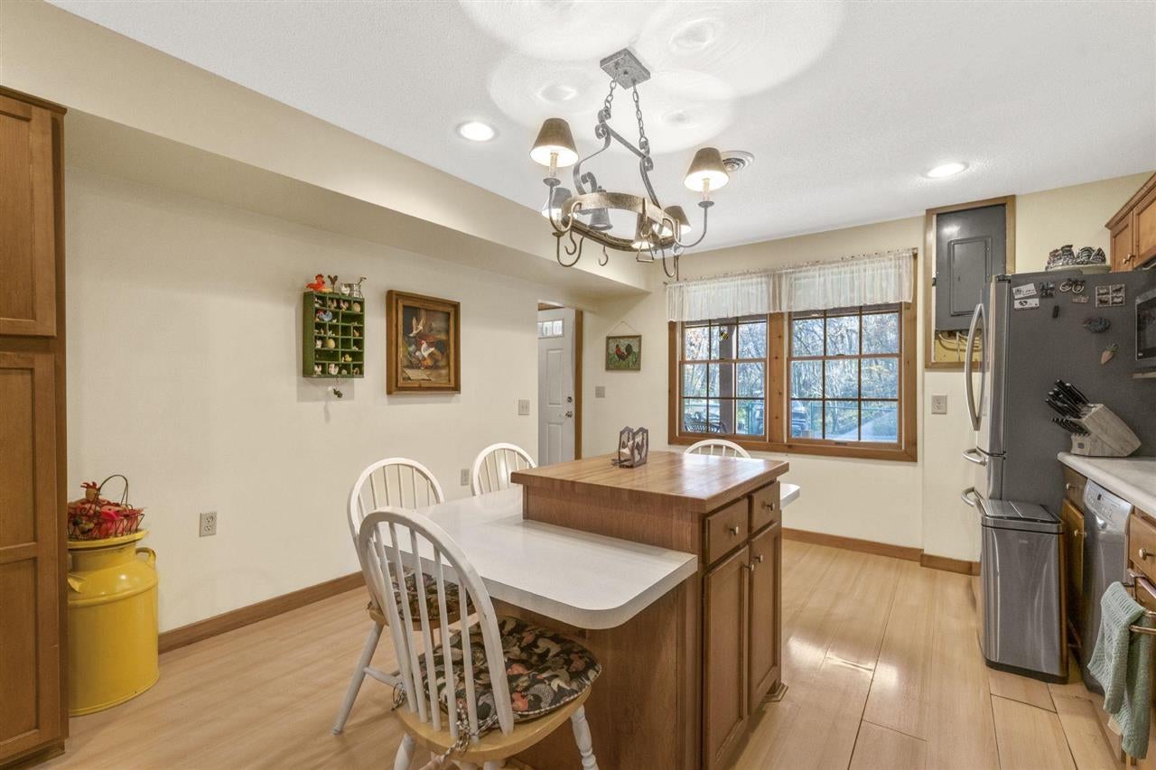 3098 Sandy Beach Road Northeast Swisher, IA 52338 - Photo 13 of 75 Gallery Image 13