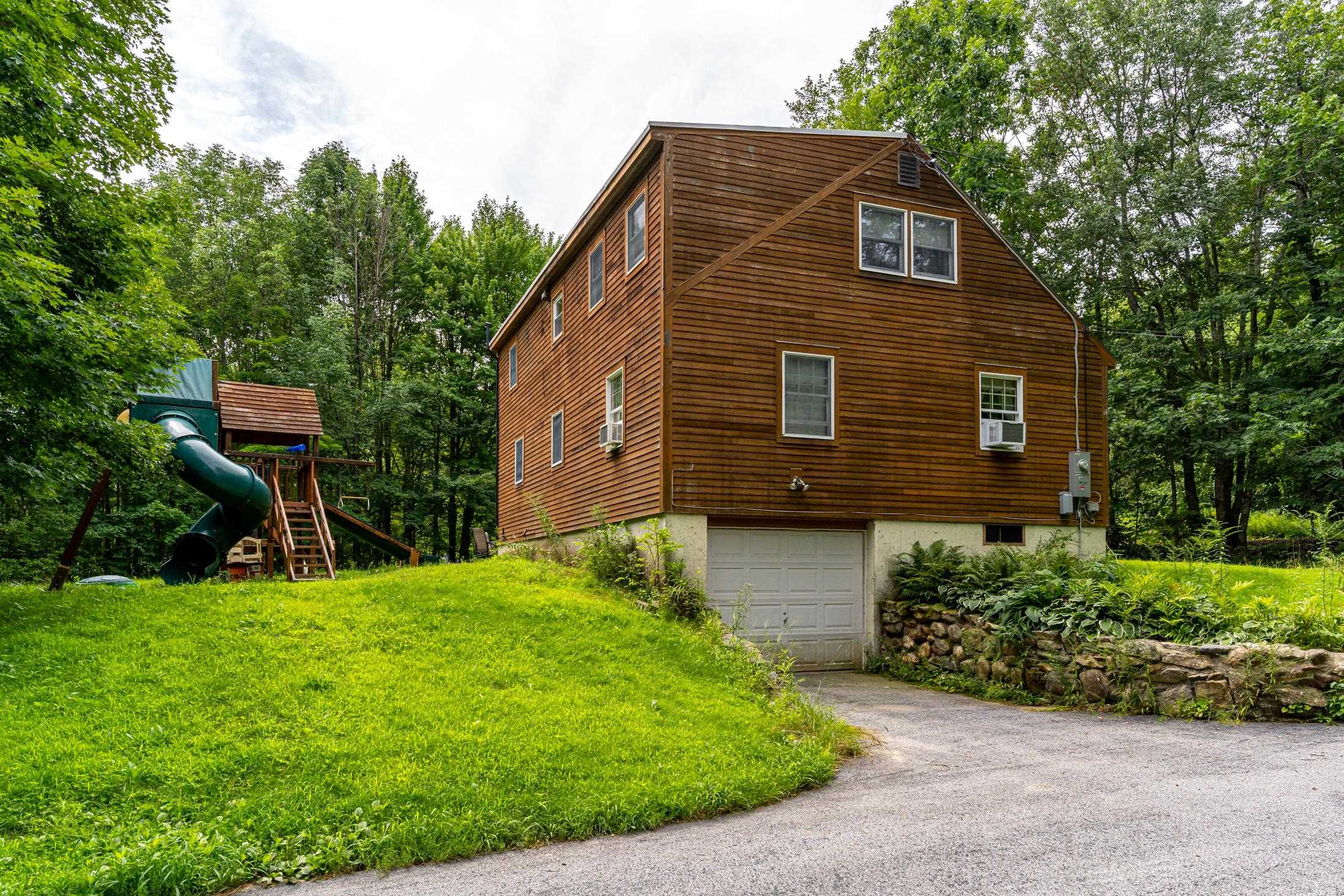 514 Black Brook Road Goffstown, NH 03045 - Photo 8 of 29