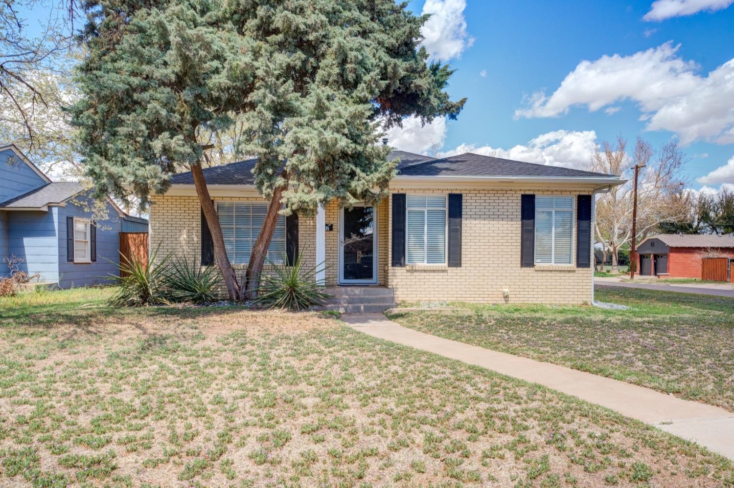 3202 26th Street Lubbock, TX 79410 - Photo 2 of 27 Photo 2