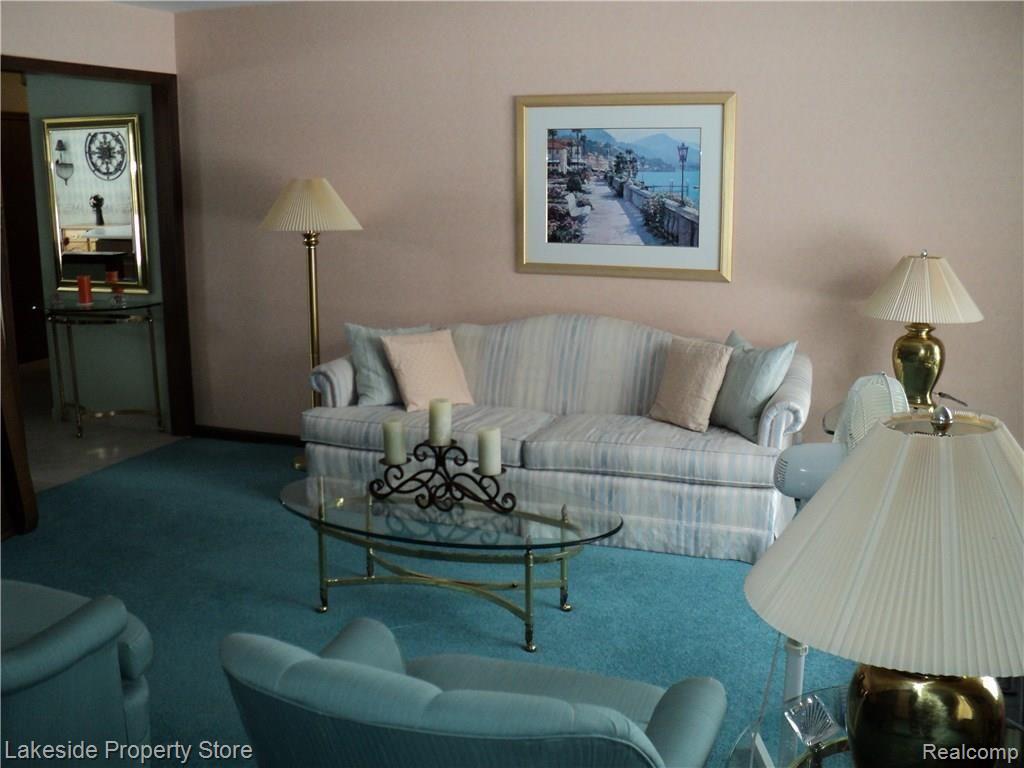 3580 Leason Road Sterling Heights, MI 48310 - Photo 8 of 15 Famil Rm 3.JPG