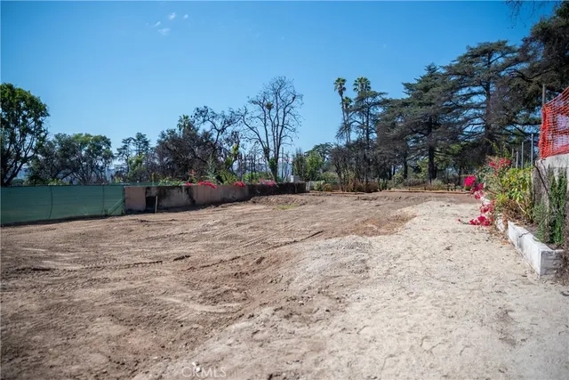 $680,000 | 3371 Fair Oaks Avenue, Altadena, CA 91001