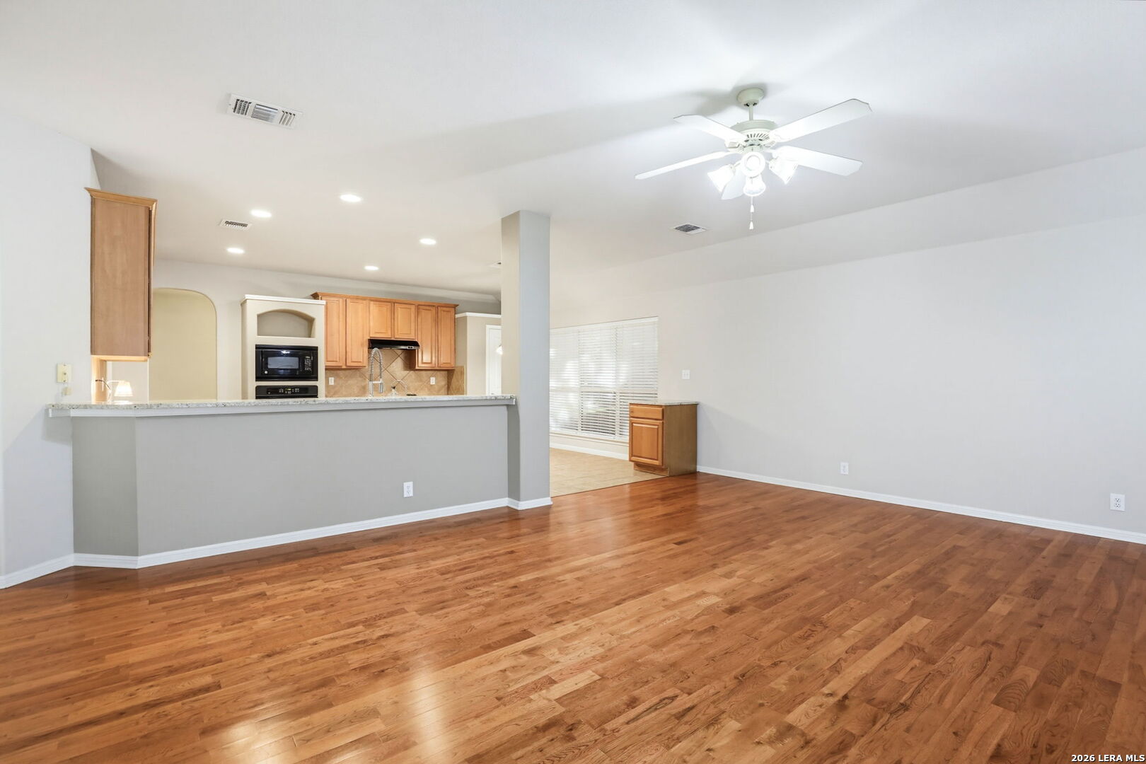 9230 Scotford Helotes, TX 78023 - Photo 17 of 32