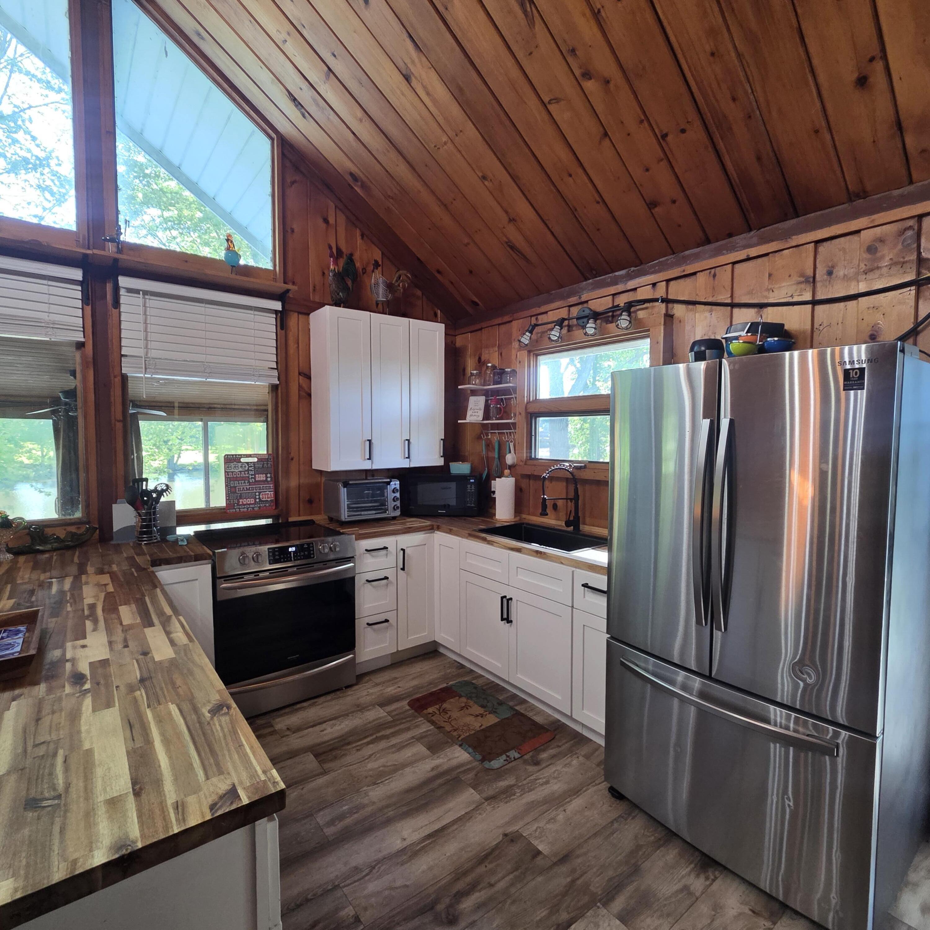 2710 Lake Shore Road Chazy, NY 12921 - Photo 14 of 28