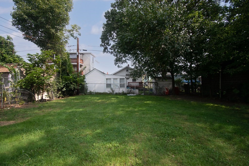 335 Oakland Street Springfield, MA 01108 - Photo 40 of 42 a view of a house with a park