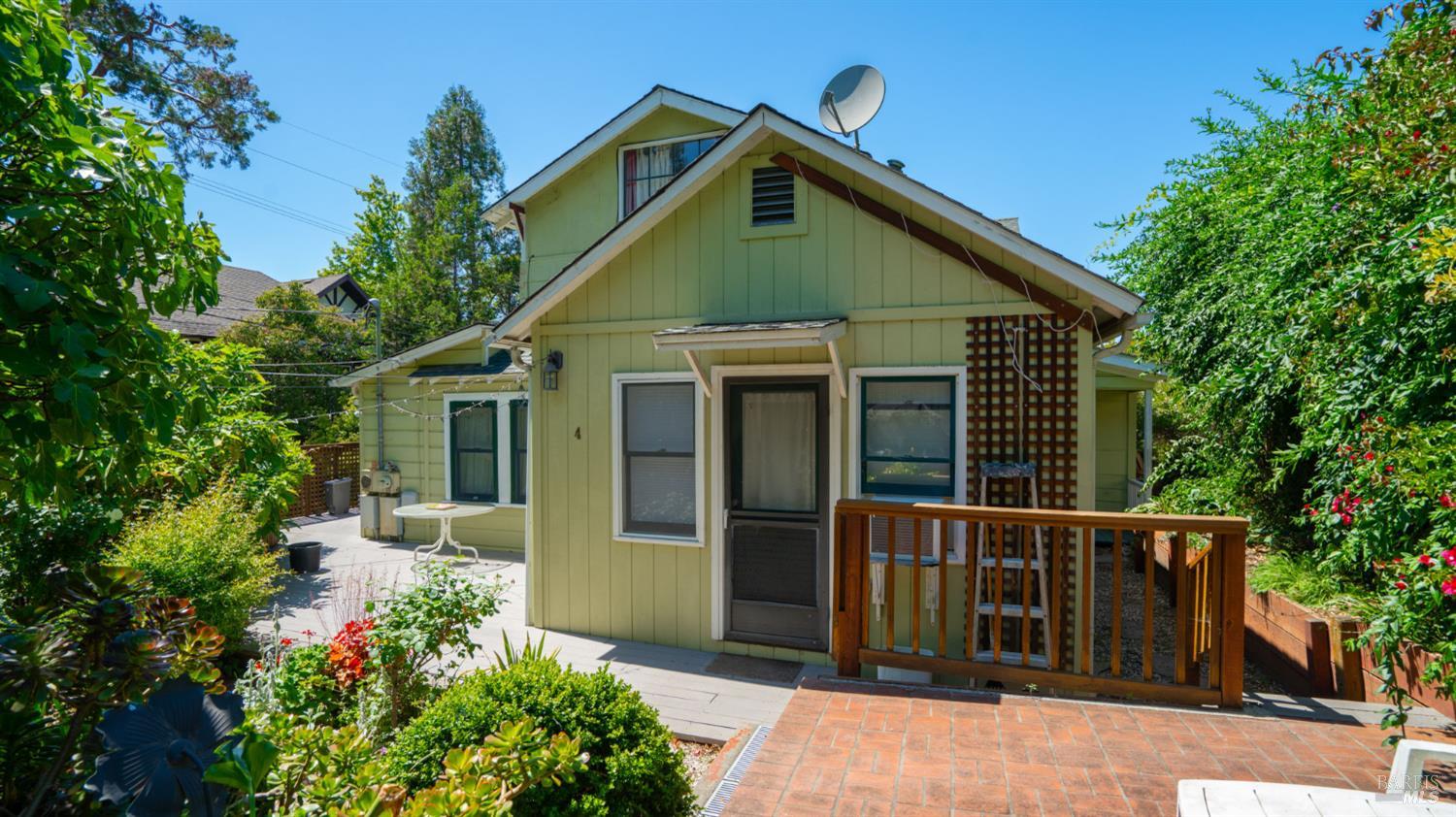 1348 Grand Avenue San Rafael, CA 94901 - Photo 18 of 34