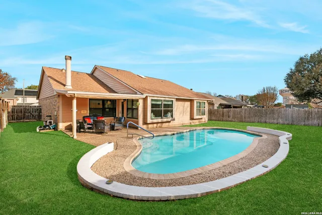 $340,000 | 2501 Newning, Schertz, TX 78154