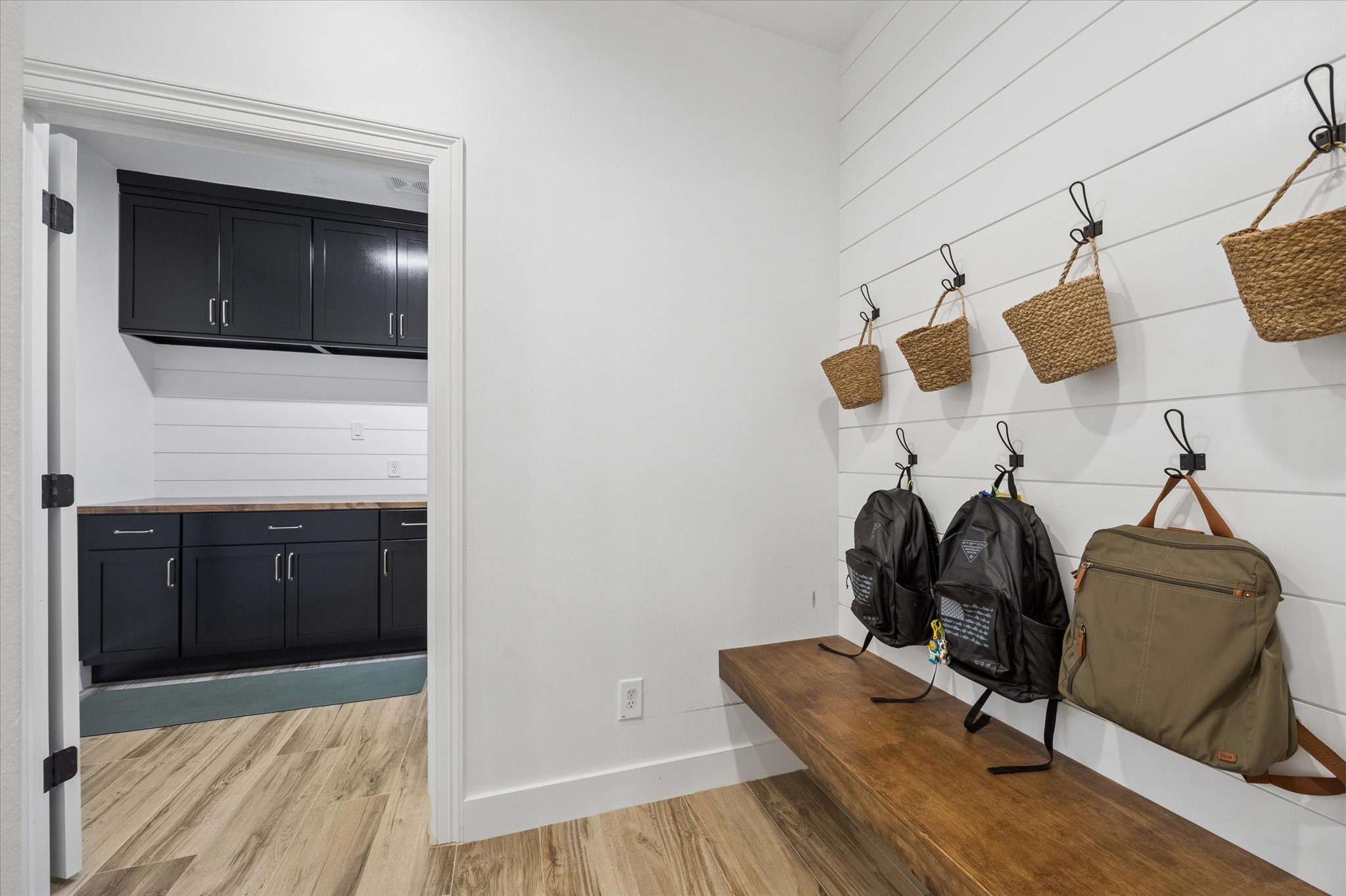 5131 Timber Ridge Drive Sealy, TX 77474 - Photo 19 of 50 Mudroom drop zone area with custom built in bench.