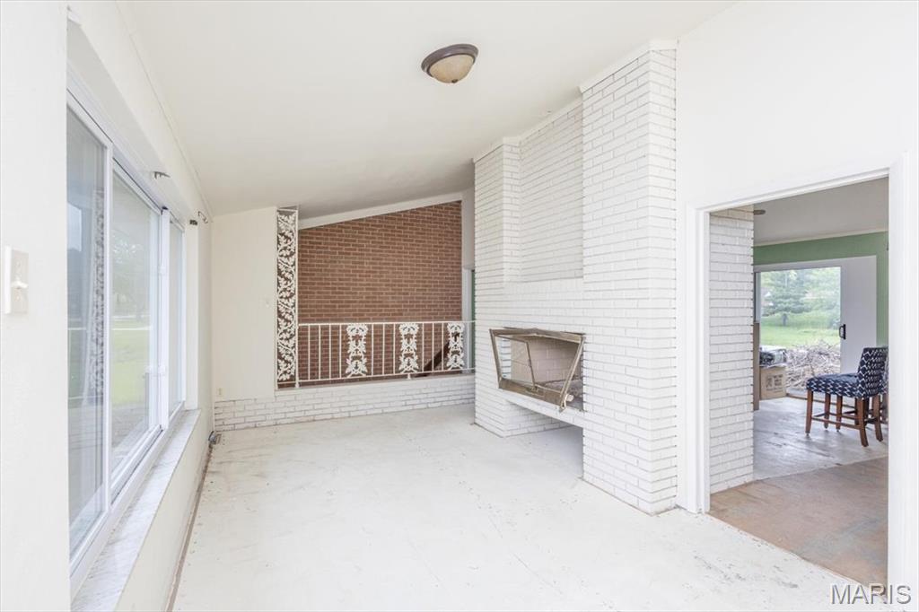 4540 Butler Hill Road St. Louis, MO 63128 - Photo 10 of 56