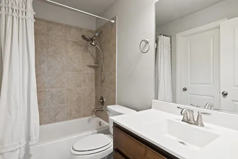 $924,000 | 17612 Wildrye Drive, Austin, TX 78738